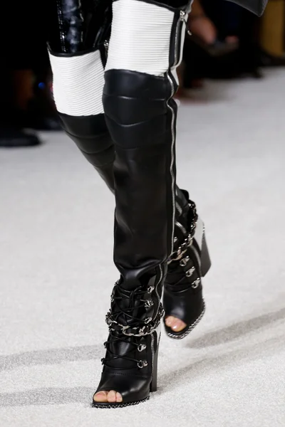Look 22